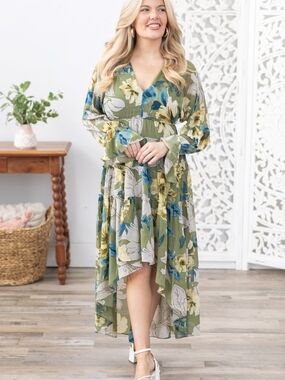 Green Floral High-Low Maxi Dress with V-Neck NWOT